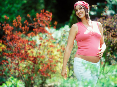 Όμορφη και στην εγκυμοσύνη